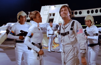 Addio a Gil Gerard il capitano Buck Rogers eroe del futuro e morto a 82 anni