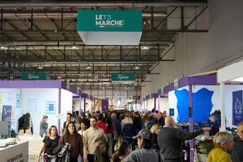 Artigiano in Fiera inaugurata larea della Regione Marche Artigiano in Fiera inaugurata larea della Regione Marche