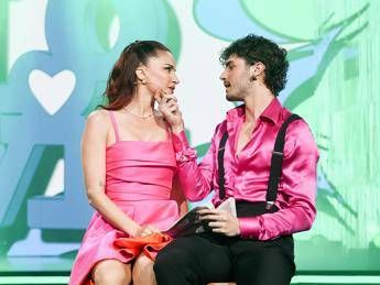 Ballando Perotti a cuore aperto su Delogu E il mio pilastro. E si commuove