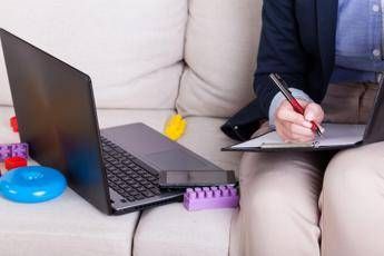 Bonus mamme lavoratrici ce tempo fino al 9 dicembre per richiederlo cosa fare e a chi spetta