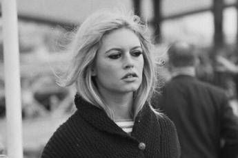 Brigitte Bardot una vita tra amori travolgenti e cuori infranti