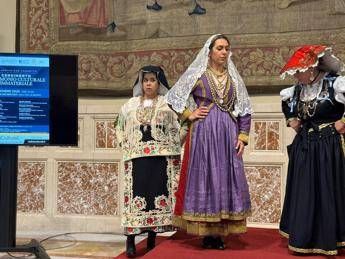 Dai riti alle infiorate Unpli censisce patrimonio immateriale italiano Dai riti alle infiorate Unpli censisce patrimonio immateriale italiano