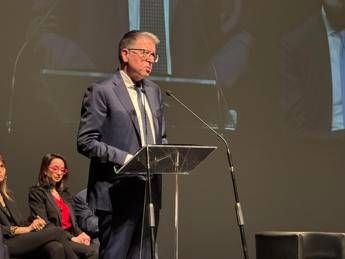 Formazione Visentin CUOA Formiamo talenti e leader del futuro da quasi 70 anni Formazione Visentin CUOA Formiamo talenti e leader del futuro da quasi 70 anni