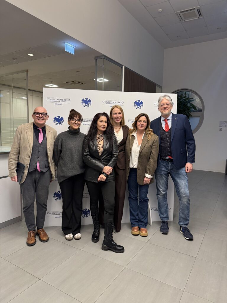 Il gruppo con il direttore Oscar Fusini Sofia Pelizzari Claudia Biagiotti Ilze Allena Greta Bonetti Alessandro Capozzi