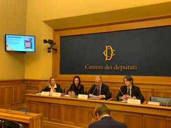 Oncologia pediatrica anche le istituzioni donano per il progetto Circular for Kids