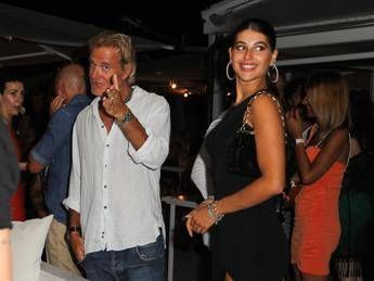 Storie al bivio Jimmy Ghione e Marialaura De Vitis lamore oltre leta Nozze nel 2026