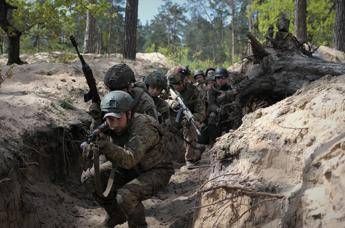 Ucraina Berlino conferma vertice con Zelensky per lunedi attesa anche Meloni Ucraina Berlino conferma vertice con Zelensky per lunedi attesa anche Meloni