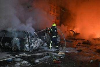 Ucraina Russia missili e droni su Kiev nella notte Ucraina Russia missili e droni su Kiev nella notte