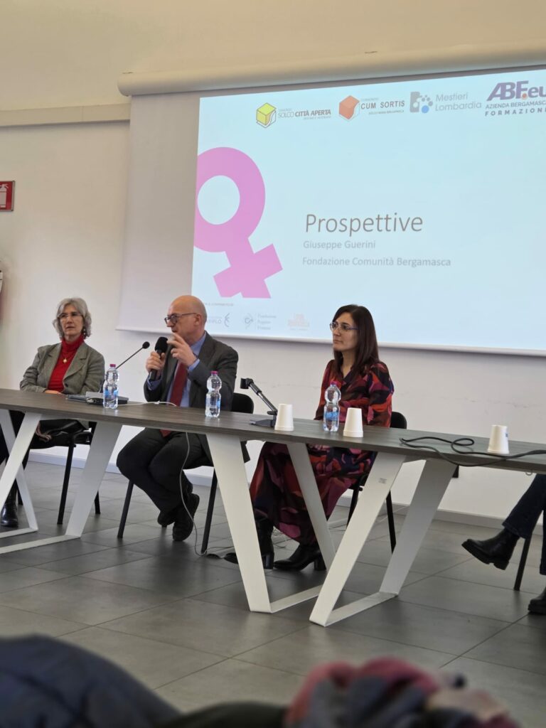 da sx Cristina Offredi Beppe Guerini Caterina Vitali