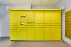 Arrivano i locker Poste pacchi h24 negli uffici postali del Bresciano