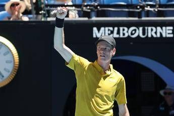 Australian Open Sinner ai quarti Darderi battuto nel derby azzurro