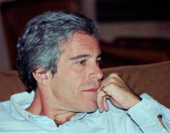 Caso Epstein Dipartimento Giustizia pubblica oltre 3 milioni di pagine Trump ha chiesto trasparenza Caso Epstein Dipartimento Giustizia pubblica oltre 3 milioni di pagine Trump ha chiesto trasparenza