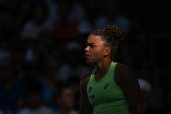 Da Cobolli a Paolini virus mette tennisti ko allAustralian Open. Il medico Ecco da cosa dipende Da Cobolli a Paolini virus mette tennisti ko allAustralian Open. Il medico Ecco da cosa dipende