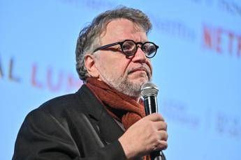 Del Toro commosso ai Palm Springs Awards Ho perso mio fratello