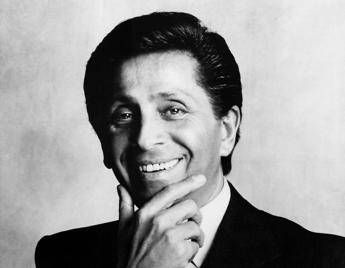 E morto Valentino Garavani lo stilista aveva 93 anni