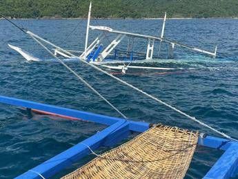 Filippine affonda barca salve nove turiste italiane