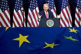 Groenlandia Trump minaccia ancora Dazi agli europei Lo faro al 100