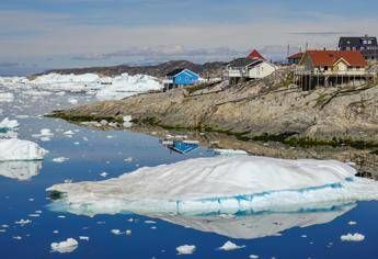 Groenlandia arrivati i primi militari dalla Francia