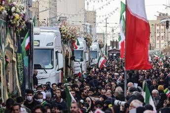 Iran attivisti Piu di 6.200 morti accertati nelle proteste. Impiccato uomo accusato di spionaggio per Israele