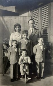 Kurt Dubiensky con moglie e figli Kurt Dubiensky con moglie e figli