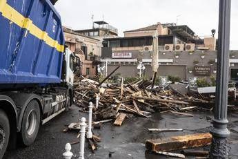 Maltempo Sicilia anche oggi scuole chiuse a Catania. Schifani convoca giunta straordinaria Maltempo Sicilia anche oggi scuole chiuse a Catania. Schifani convoca giunta straordinaria