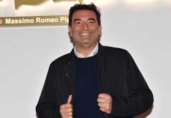 Max Giusti Dalla tv al teatro e il periodo piu bello della mia carriera