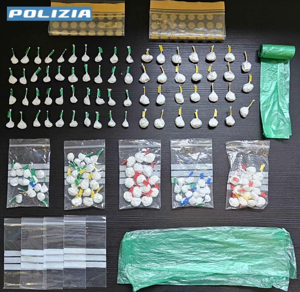 Novate Milanese (MI), spaccio di droga in strada la Polizia di Stato arresta due persone