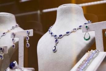 Oreficeria Federpreziosi in 2025 fatturato gioiellerie italiane a 74 mld