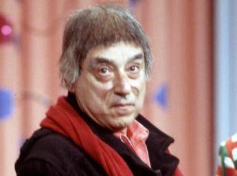 Oreste Lionello morto il figlio Davide travolto da metro a Roma. La sorella Ucciso dal male di vivere Oreste Lionello morto il figlio Davide travolto da metro a Roma. La sorella Ucciso dal male di vivere