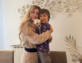 Paola Caruso Mio figlio non sente il padre da 2 anni a maggio di nuovo sotto i ferri Paola Caruso Mio figlio non sente il padre da 2 anni a maggio di nuovo sotto i ferri