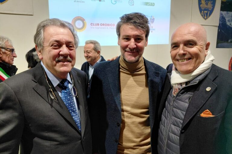 Pedrengo San Pellegrino Terme – Sette defibrillatori donati ai Comuni bergamaschi due in Valle Brembana