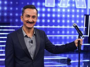 Tali e Quali stasera venerdi 30 gennaio lultima puntata chi vincera