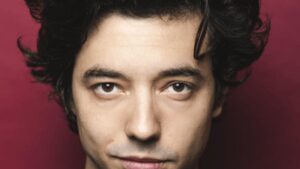 Al teatro Off Off di Roma Guglielmo Poggi in scena con Stanno arrivando Al teatro Off Off di Roma Guglielmo Poggi in scena con Stanno arrivando