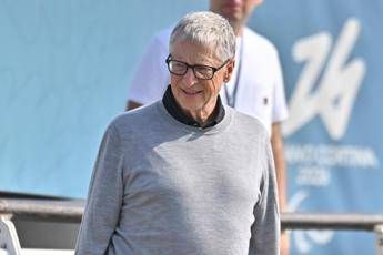 Caso Epstein Melinda contro lex marito Bill Gates Risponda del suo comportamento