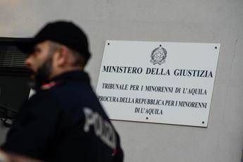 Famiglia nel bosco cambio alla presidenza del Tribunale per i minorenni dellAquila