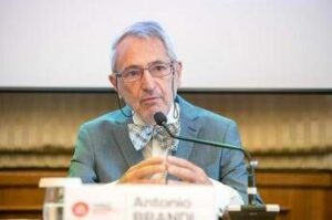 Fine vita Pro Vita Famiglia Regione Piemonte diventa radicale e finanzia la morte ai cittadini