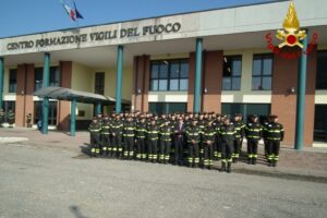 Il Prefetto di Bergamo in visita al Centro di Formazione dei Vigili del Fuoco di Dalmine Il Prefetto di Bergamo in visita al Centro di Formazione dei Vigili del Fuoco di Dalmine