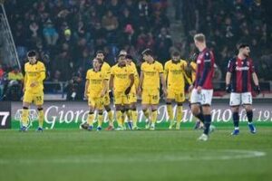 Nkunku lo salta Ravaglia lo abbatte calcio di rigore giusto in Bologna Milan Nkunku lo salta Ravaglia lo abbatte calcio di rigore giusto in Bologna Milan