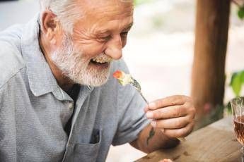 Proteine e dieta dopo i 50 anni le 3 scelte per proteggere i muscoli Proteine e dieta dopo i 50 anni le 3 scelte per proteggere i muscoli