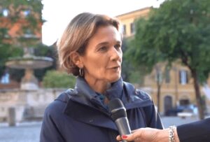 Roma appello Mun. I biblioteca centrale per ragazzi rimanga nel nostro territorio Roma appello Mun. I biblioteca centrale per ragazzi rimanga nel nostro territorio