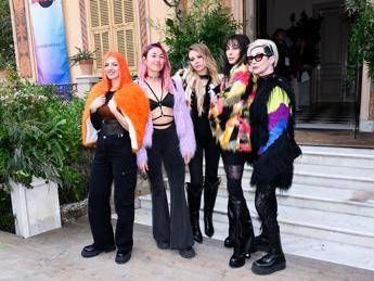 Sanremo 2026 Bambole di Pezza la band femminista con Resta con me Sanremo 2026 Bambole di Pezza la band femminista con Resta con me