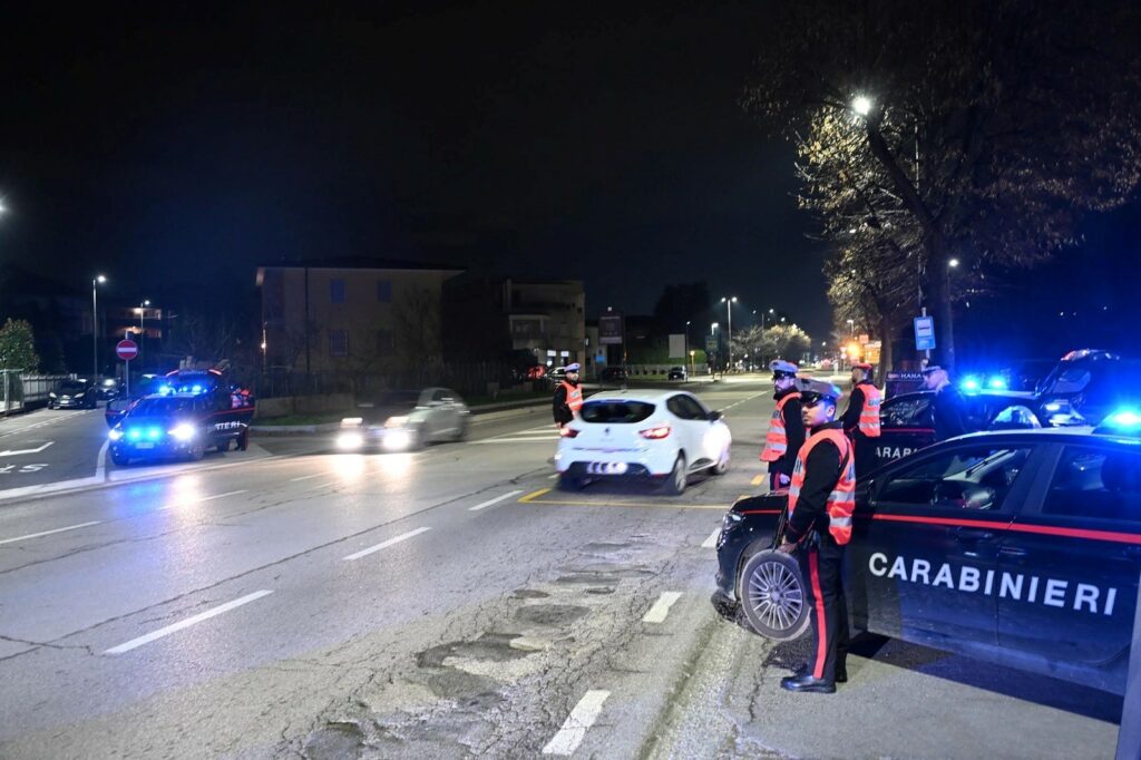 Sicurezza nella Bassa l’Arma dei Carabinieri intensifica i controlli. Un arresto e oltre 780 identificati in una settimana