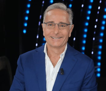 Stasera torna Taratata con Paolo Bonolis gli ospiti e dove vedere lo show Stasera torna Taratata con Paolo Bonolis gli ospiti e dove vedere lo show