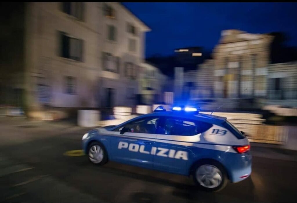 Violenta rissa in Via Boves con lanci di bottiglie e di sedie. Polizia di Stato blocca e denuncia 2 pluripregiudicati stranieri