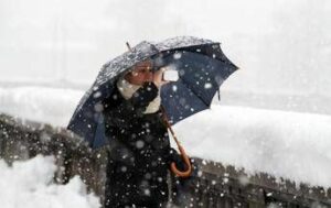 Allerta meteo Italia nuova ondata di pioggia neve e vento prima di Pasqua Allerta meteo Italia nuova ondata di pioggia neve e vento prima di Pasqua