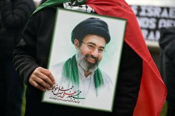 Iran Mojtaba Khamenei a Mosca per cure No comment del Cremlino Iran Mojtaba Khamenei a Mosca per cure No comment del Cremlino