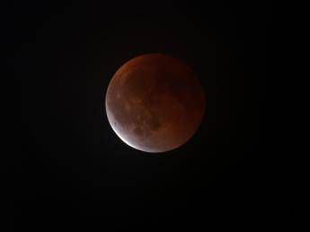 Luna di sangue oggi leclissi totale cose e quando vederla Luna di sangue oggi leclissi totale cose e quando vederla