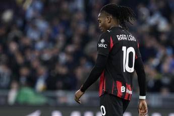 Milan Leao prima punta non piace ai tifosi Perche gioca li
