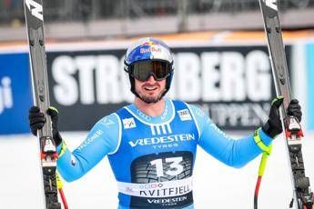 Paris vince il SuperG di Lillehammer un altro trionfo del campione azzurro Paris vince il SuperG di Lillehammer un altro trionfo del campione azzurro