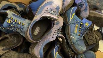 Poste da scarpe portalettere a pavimenti antitrauma per bambini scarpa vecchia fa buon gioco diventa realta